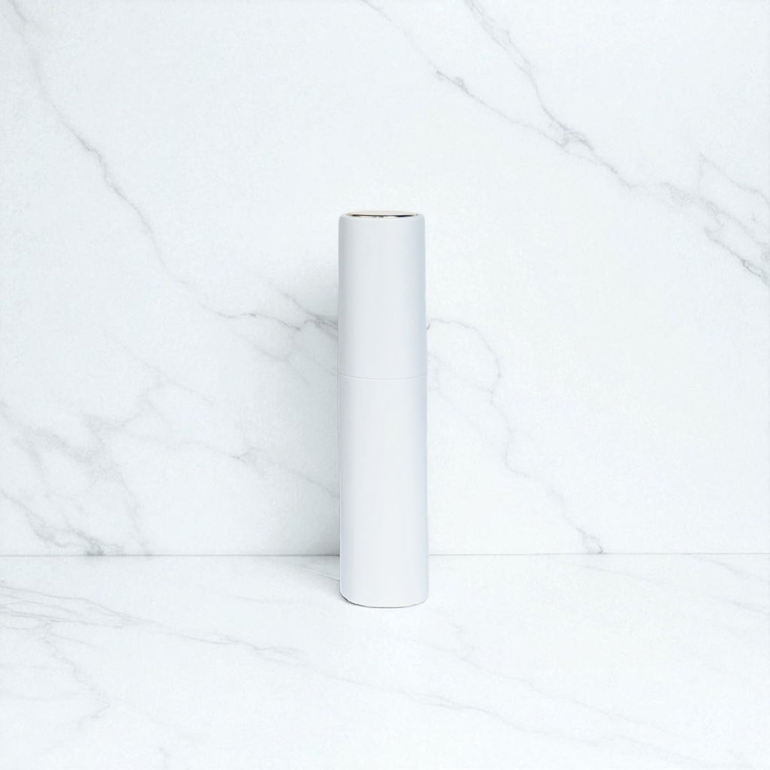 V Fresh &amp; Go The Petite Atomizer